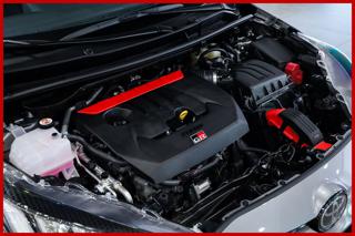 TOYOTA Yaris usata, con Sedili riscaldati