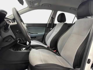 HYUNDAI i20 usata, con Fendinebbia