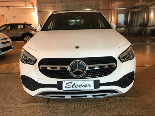 MERCEDES-BENZ GLA 250 usata, con Airbag