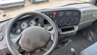 IVECO Daily usata 7