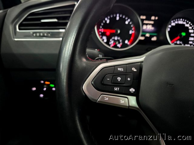 VOLKSWAGEN Tiguan usata, con ESP