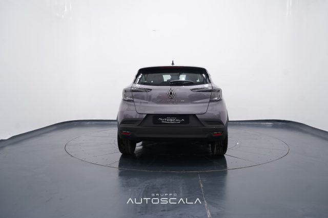 RENAULT Captur usata, con Volante in pelle