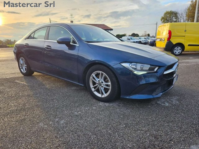 MERCEDES-BENZ CLA 200 usata, con Airbag