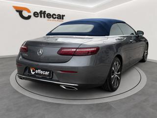 MERCEDES-BENZ E 220 usata, con Boardcomputer