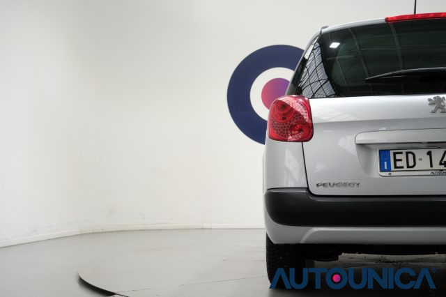 PEUGEOT 207 usata 42