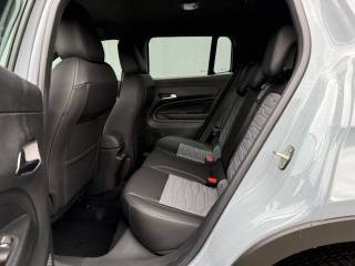 JEEP Avenger usata, con Alzacristalli elettrici