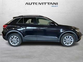VOLKSWAGEN T-Roc usata, con Autoradio