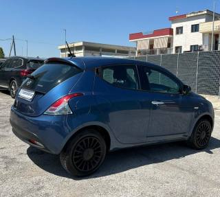 LANCIA Ypsilon usata, con Airbag laterali