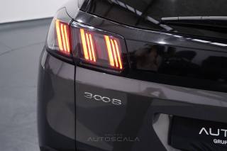 PEUGEOT 3008 usata, con Airbag testa
