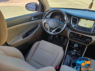 HYUNDAI Tucson usata 30