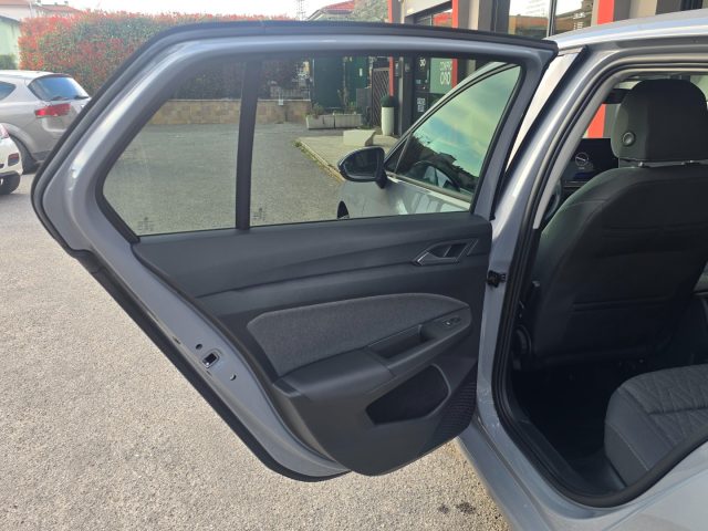 VOLKSWAGEN Golf usata 82