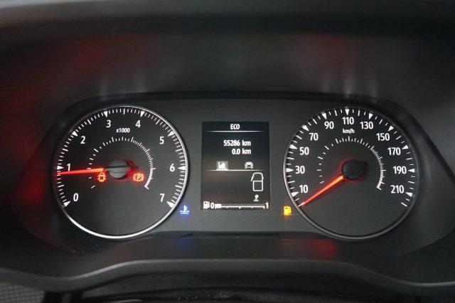 RENAULT Trafic usata, con Fari LED