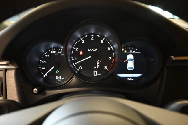 PORSCHE Macan usata 243