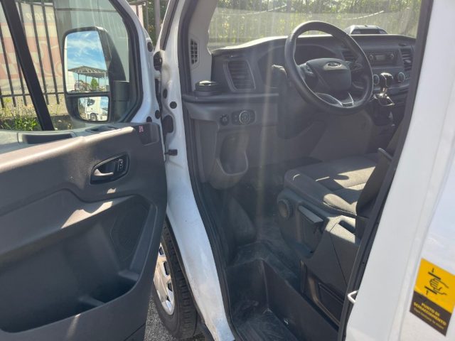 FORD Transit usata, con USB