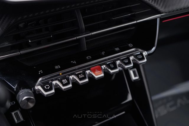 PEUGEOT 208 usata, con Servosterzo