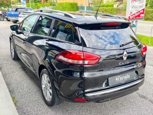 RENAULT Clio usata, con Autoradio