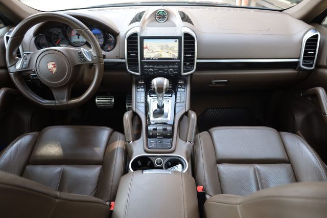 PORSCHE Cayenne usata, con Airbag Passeggero