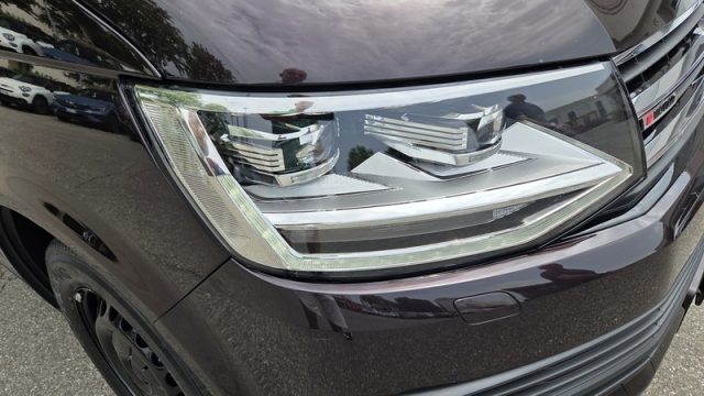 VOLKSWAGEN Caravelle usata, con Chiusura centralizzata