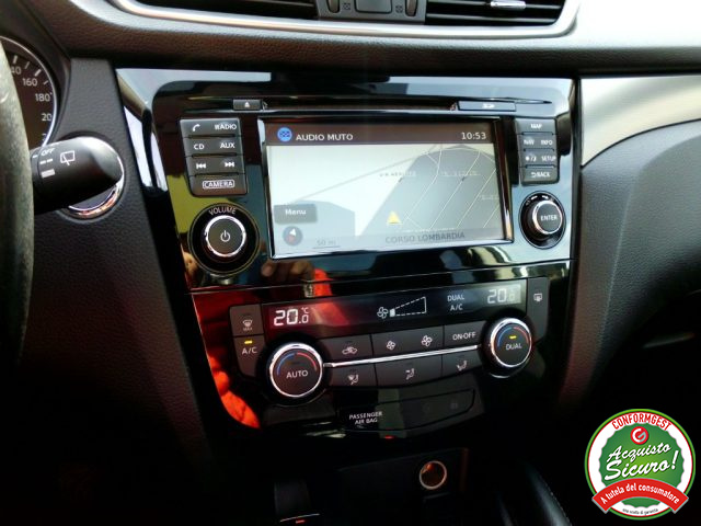 NISSAN Qashqai usata, con Volante in pelle