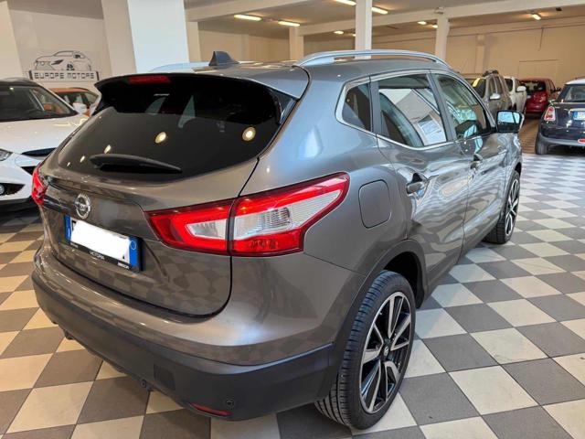 NISSAN Qashqai usata, con Autoradio
