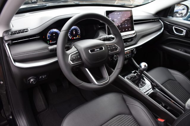 JEEP Compass usata, con Alzacristalli elettrici
