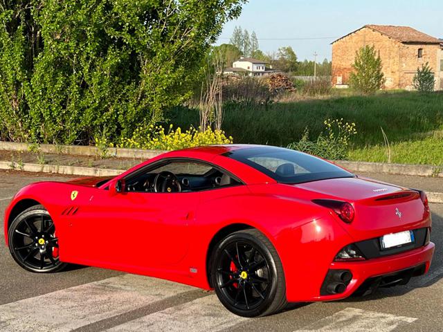 FERRARI California usata, con Specchietti laterali elettrici