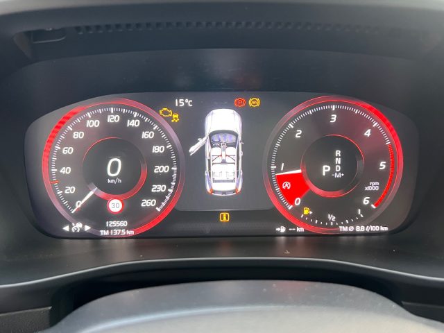 VOLVO XC40 usata, con Sistema di navigazione