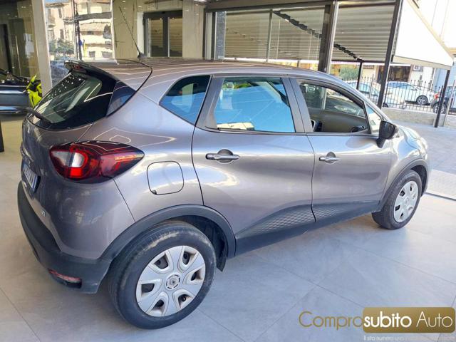 RENAULT Captur usata, con Alzacristalli elettrici