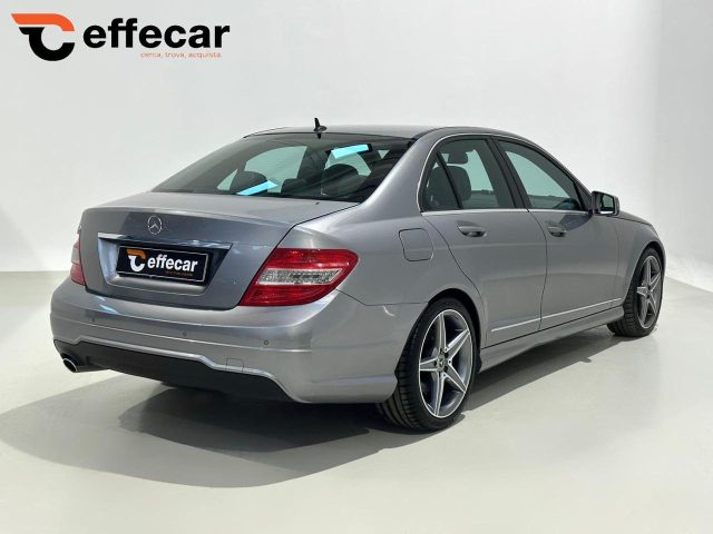 MERCEDES-BENZ C 250 usata, con Autoradio
