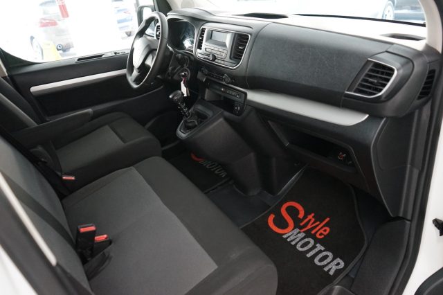 PEUGEOT Traveller usata, con Servosterzo