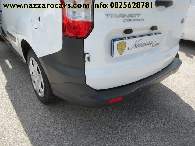 FORD Transit Courier usata, con Park Distance Control