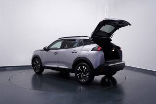 PEUGEOT 2008 usata, con Riconoscimento dei segnali stradali