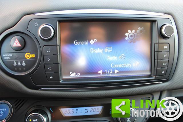 TOYOTA Yaris usata 37