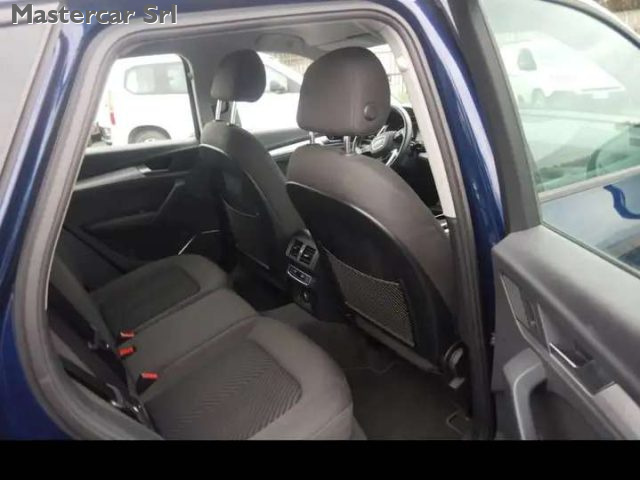 AUDI Q5 usata, con Volante in pelle