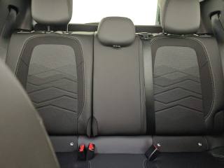 JEEP Avenger usata, con Autoradio digitale