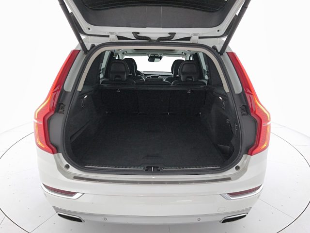 VOLVO XC90 usata, con Sistema di navigazione