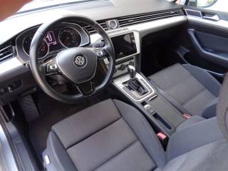 VOLKSWAGEN Passat Variant usata, con Cerchi in lega