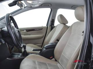 MERCEDES-BENZ CLA usata 8