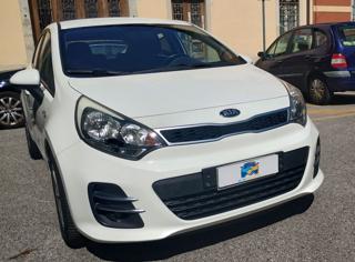 KIA Rio usata, con USB