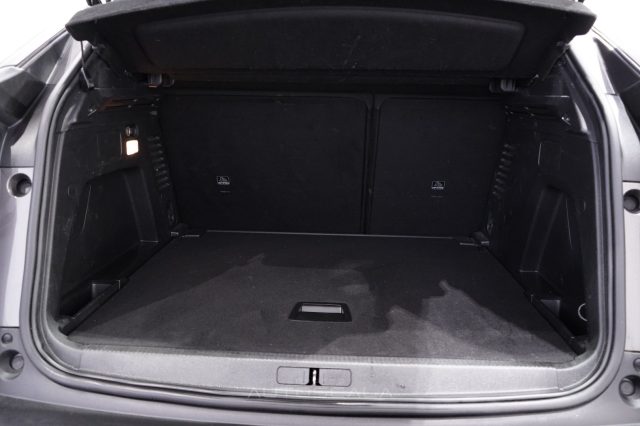 PEUGEOT 3008 usata, con Riconoscimento dei segnali stradali