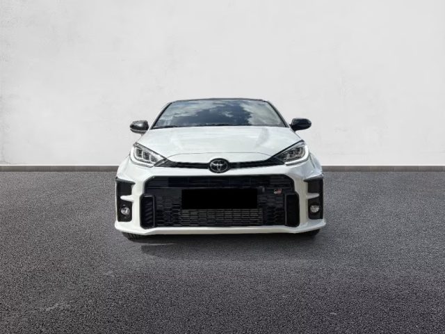 TOYOTA Yaris usata, con Airbag