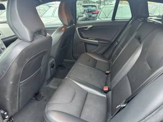 VOLVO V60 Cross Country usata, con Cerchi in lega