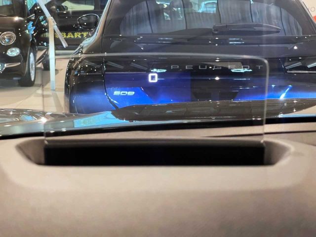 CITROEN C4 X usata, con Sistema di navigazione