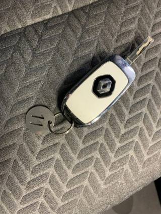 RENAULT Clio usata, con Controllo vocale