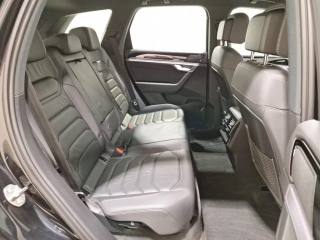 VOLKSWAGEN Touareg usata, con Controllo automatico clima