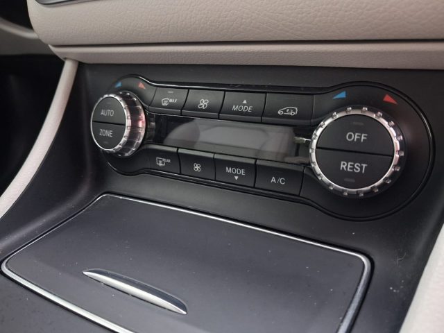 MERCEDES-BENZ GLA 200 usata, con Cronologia tagliandi