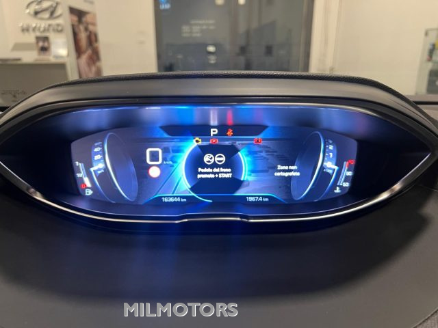 PEUGEOT 3008 usata, con Sistema di navigazione