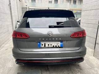VOLKSWAGEN Touareg usata, con Alzacristalli elettrici