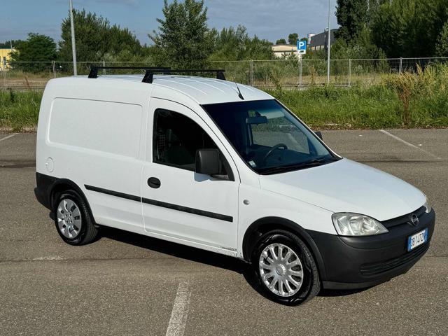 OPEL Combo usata, con ABS