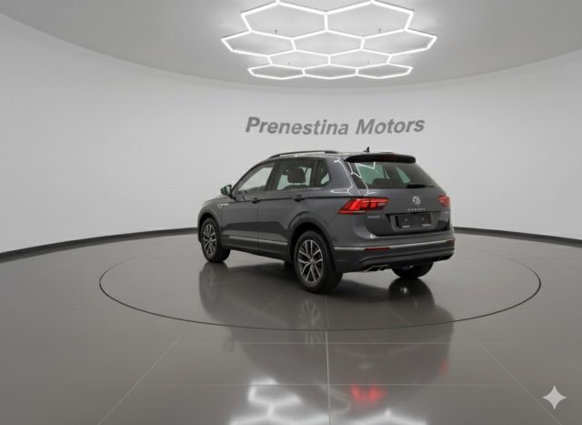 VOLKSWAGEN Tiguan usata, con Airbag Passeggero